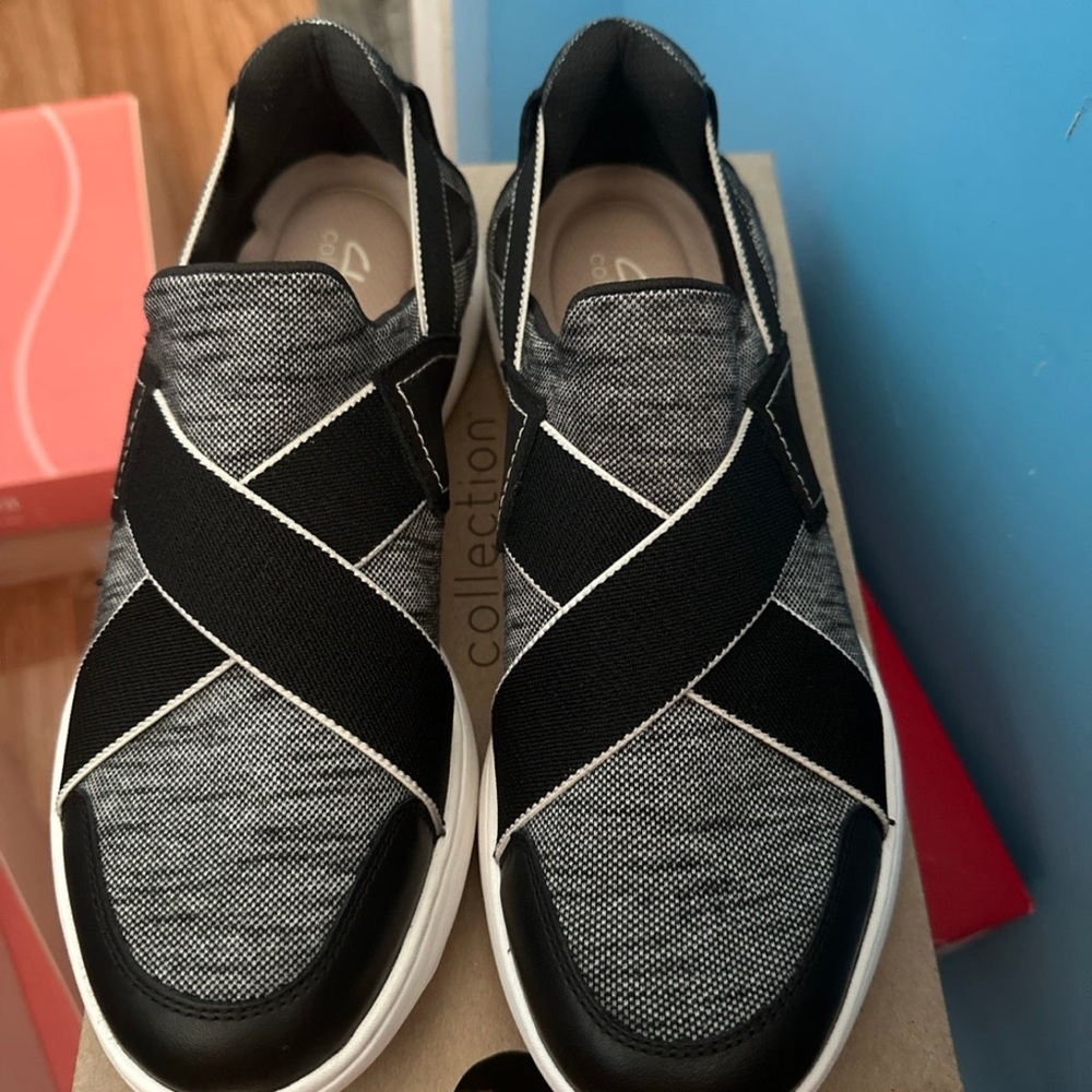 Clarks Black and Gray Women's Shoes 156